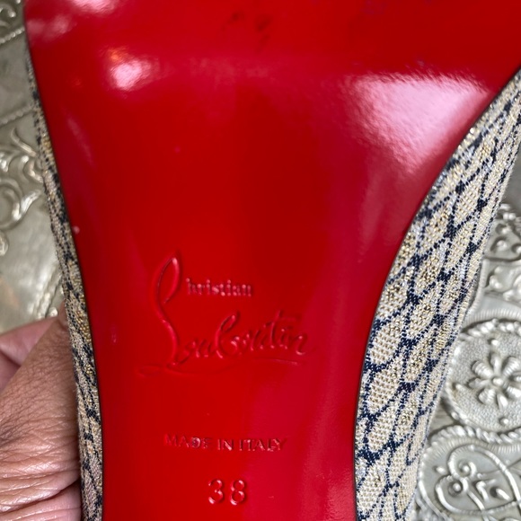 Christian Louboutin Silver and gold foiled pumps. - Picture 8 of 11